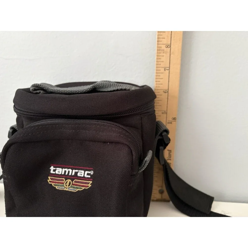 Tamrac Black Camera Shoulder Bag Model 5201 Belt Bag Loop Zippered Top EUC
